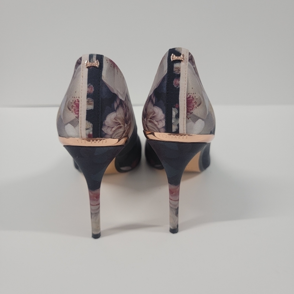 Ted Baker Heels Floral 39.5 9 - Picture 3 of 13